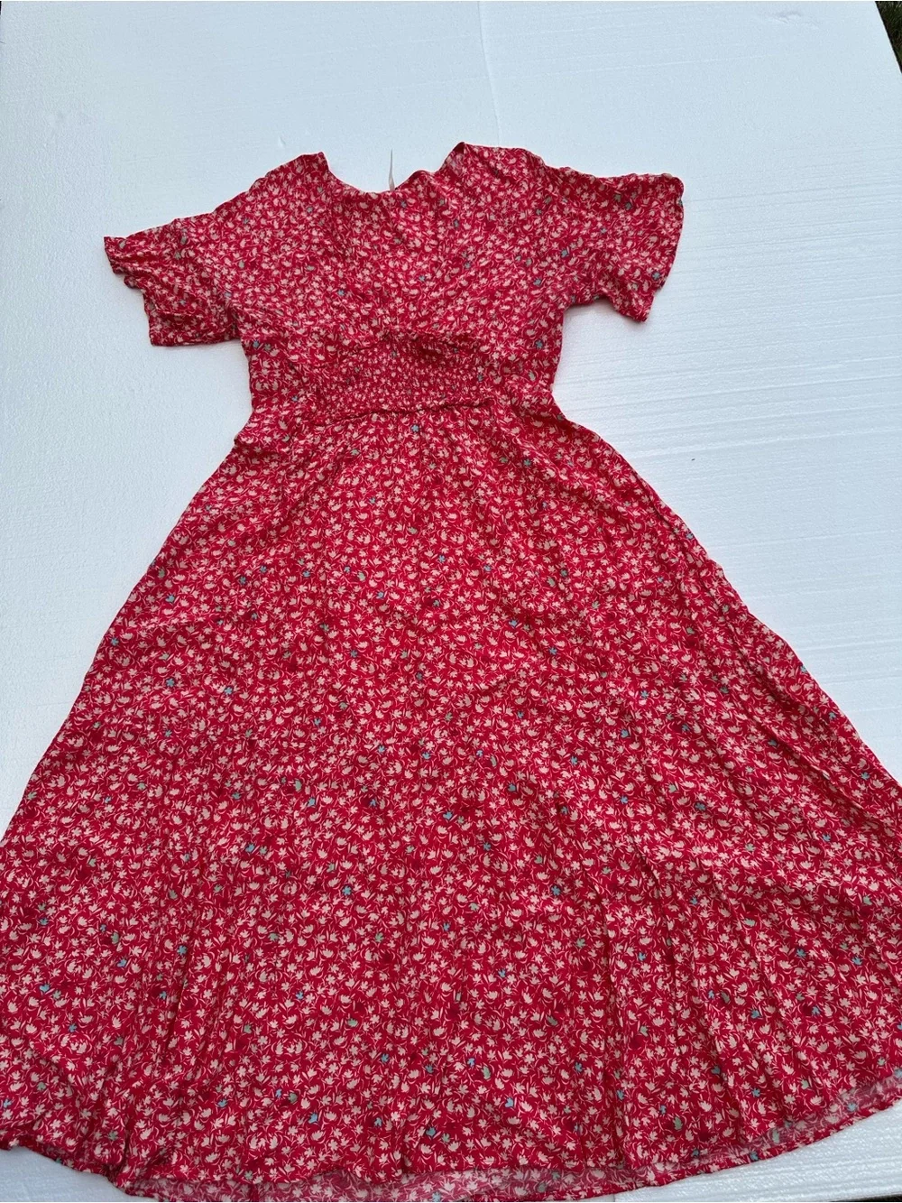 Free people Full Bloom Midi Dress in red floral print sz L